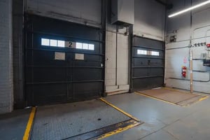 car-CoreSite-Boston-Data-Center-BO1-Loading-Dock-3-2