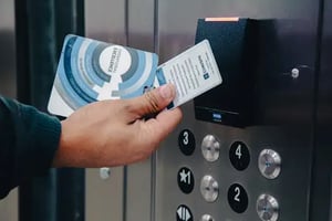 car-CoreSite-Chicago-Data-Center-CH2-Card-Scan