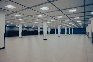 car-CoreSite-Los-Angeles-Data-Center-LA2-Staging-Area-2-2