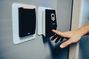 car-CoreSite-Silicon-Valley-Data-Center-SV2-Biometrics-2