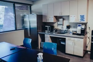 car-CoreSite-Silicon-Valley-Data-Center-SV2-Break-Room