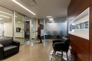 car-CoreSite-Silicon-Valley-Data-Center-SV7-Lobby