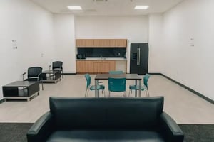 car-CoreSite-Silicon-Valley-Data-Center-SV8-Break-Room