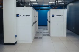 car-CoreSite-Virginia-Data-Center-VA3-Cabinets-5-2