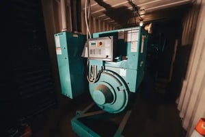 car-CoreSite-WashingtonDC-Data-Cener-DC1-Generator-2